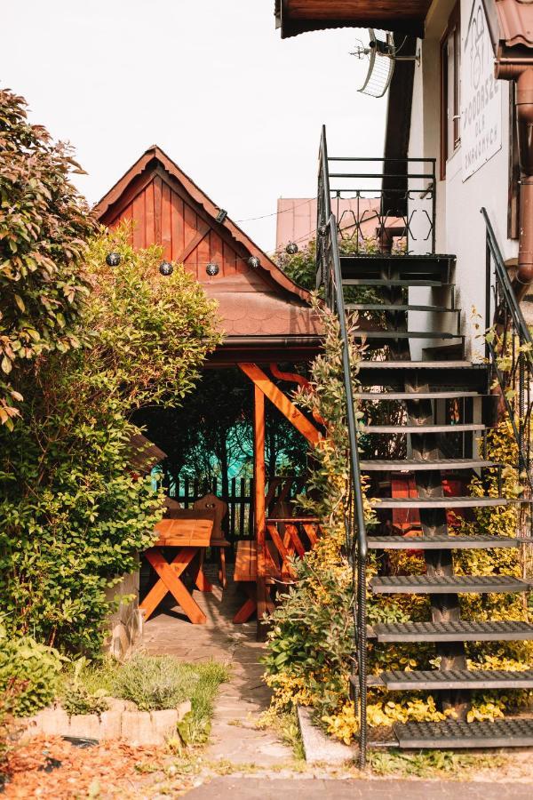 Poddasze Dla Znajomych - Apartament Z Goraca Balia Nad Jeziorem Czorsztynskim - Okolica Czorsztyn, Szczawnica, Velo Czorsztyn, Kroscienko, Zakopane, Gorce, Pieniny, Tatry Kluszkowce Esterno foto